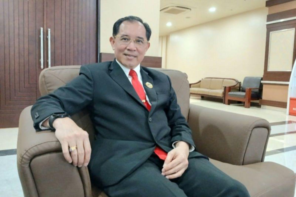 Surabaya Dprd Epponderry Chahayad Publishing Messerting - Antarian News Java Tim...