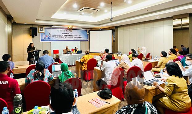 Kantor Kesehatan Papua Barat Menyimpan Sosialisasi Vaksin Heksavalen - Stabura P...