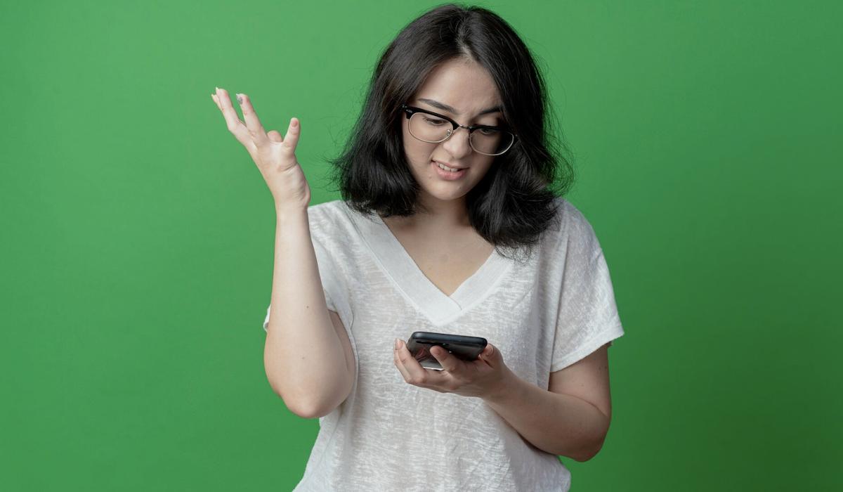 Cara memblokir iklan dalam tahap pergerakan 5 arah aksi